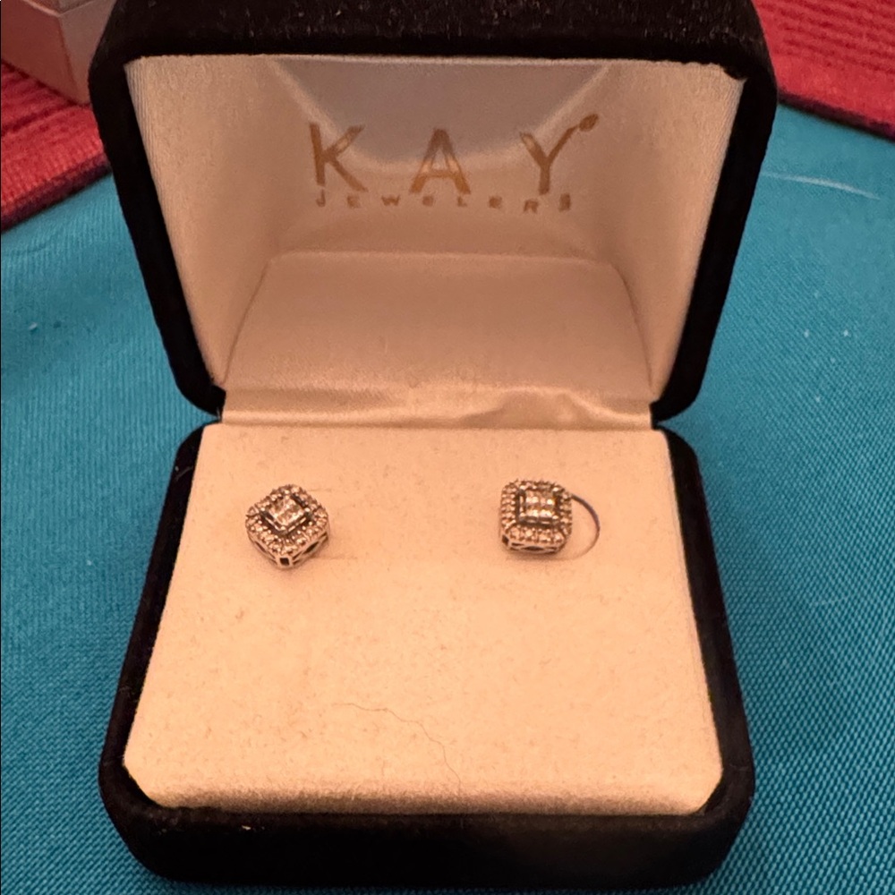Kay Jewelers Gold Stud Earrings